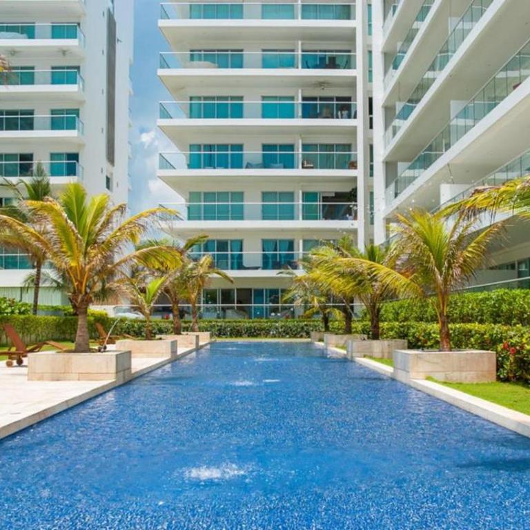 Luxury apartment sea view with pool- central 12 min from the city center - Two-Bedroom Apartment - 48