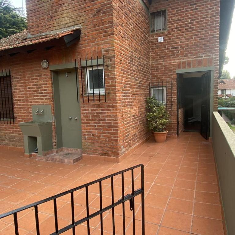 Departamento pinamar - Three-Bedroom Apartment - 2