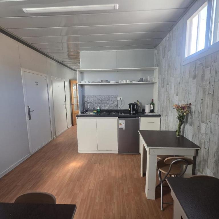 Hospedaje Oasis Modulares - Habitación Doble Estándar con baño compartido - 6