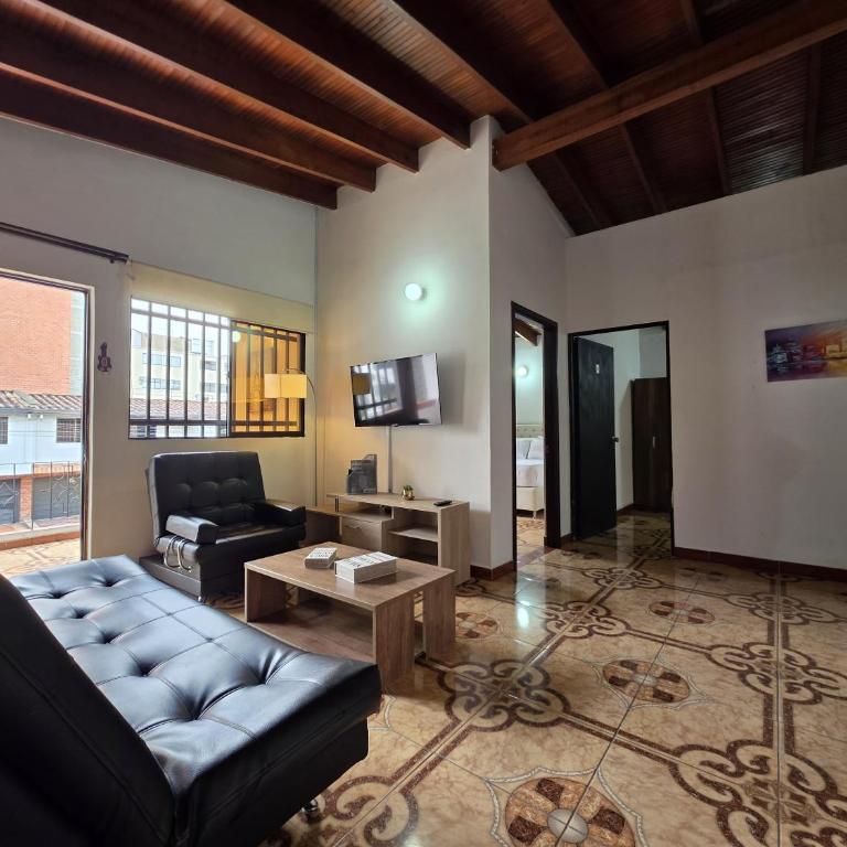 5StarHomes - Casa privada cerca al Estadio y la 70 - Casa de 5 dormitorios - 2