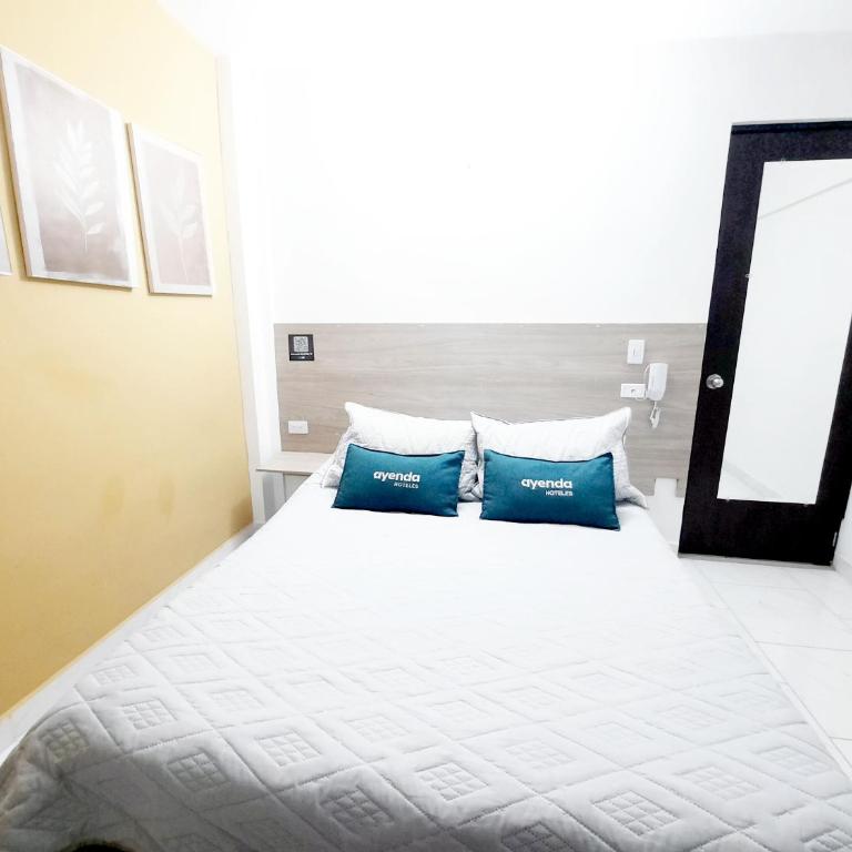 Ayenda Hospedaje WIV - Habitación Doble Estándar - 30