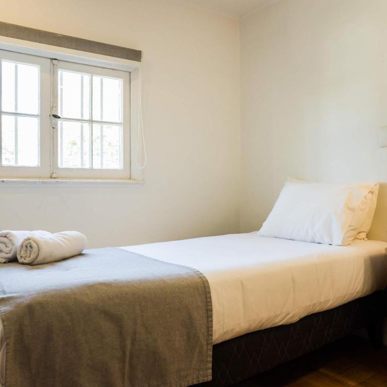 Modern 1BR Apt in Bellavista Steps from Metro - Apartment - 2