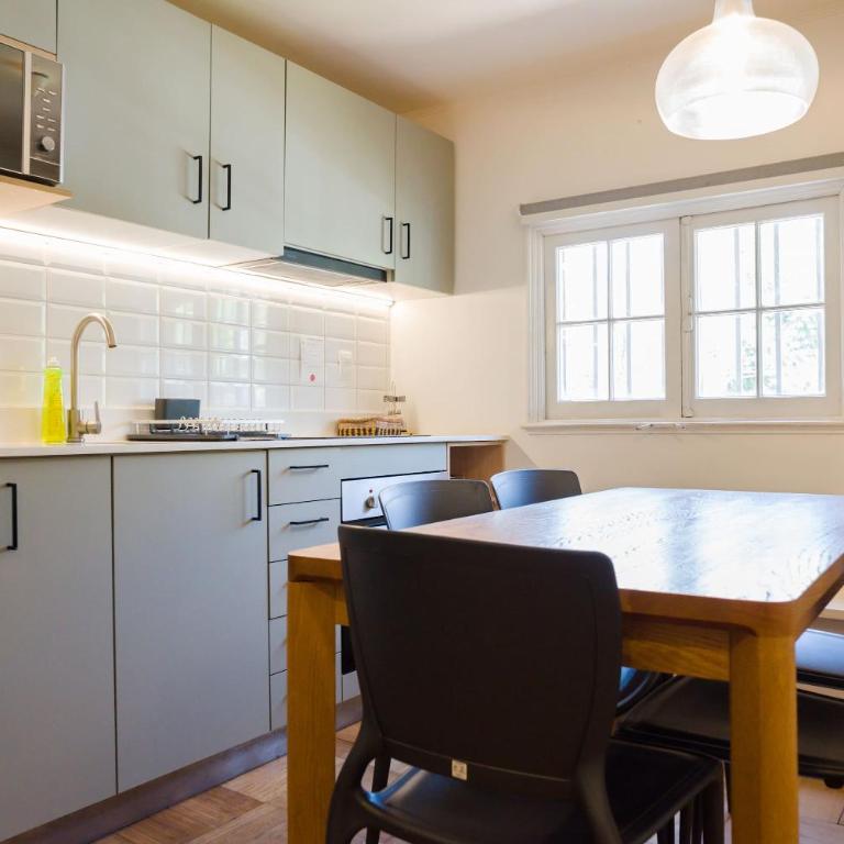 Modern 1BR Apt in Bellavista Steps from Metro - Apartment - 5