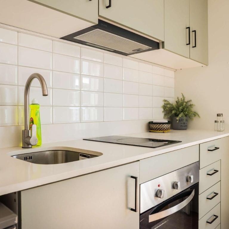 Stylish Studio in Bellavista For 2 Near Metro - Studio - 32