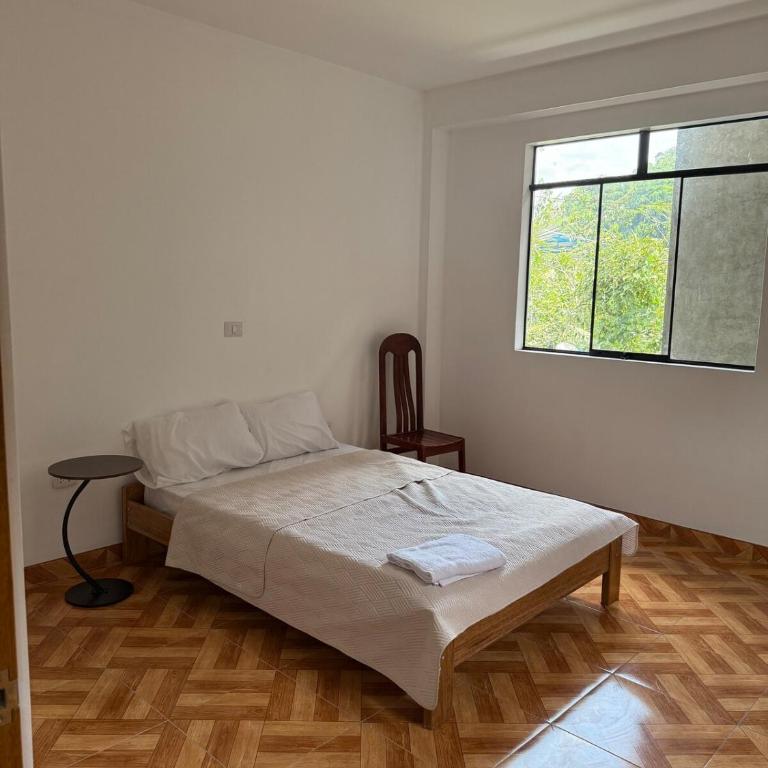 Departamento comodo y amplio - Three-Bedroom Apartment - 5