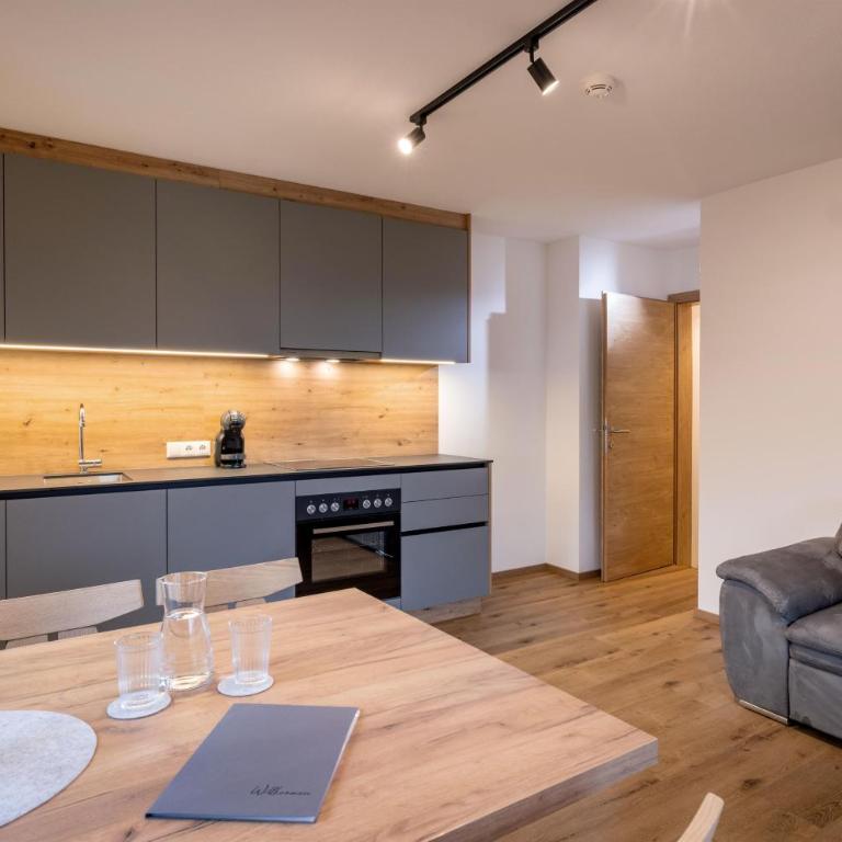 Mannharthof Apartments - Apartment mit 2 Schlafzimmern und Dusche - 1
