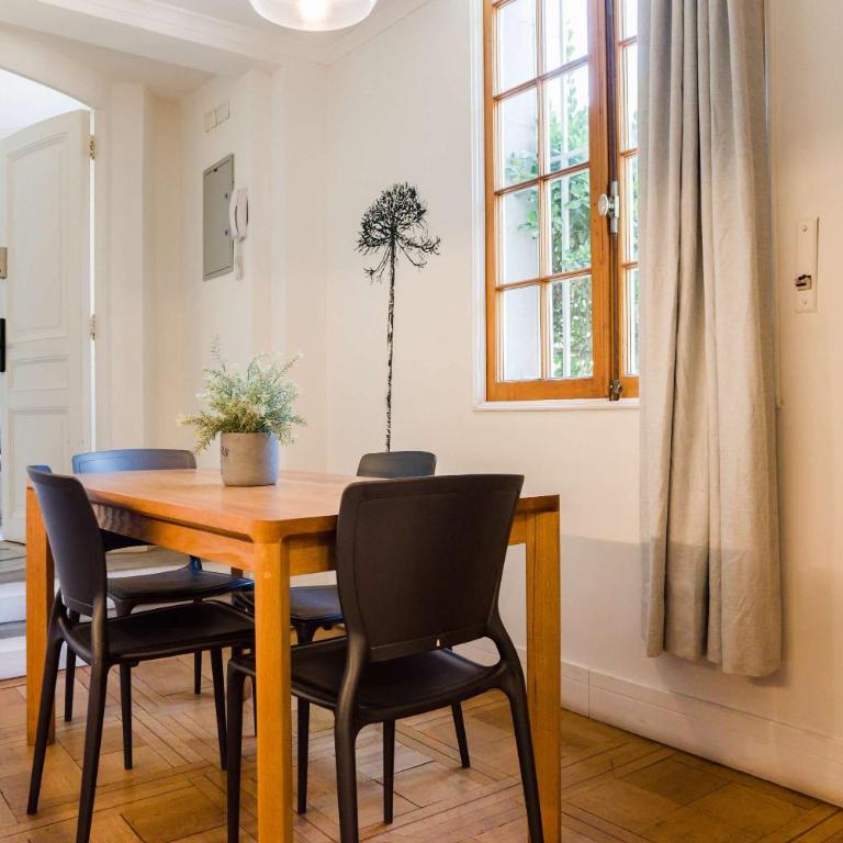 Chic 1BR Suite in Salvador Sleeps 3 Near Metro - Studio - 11