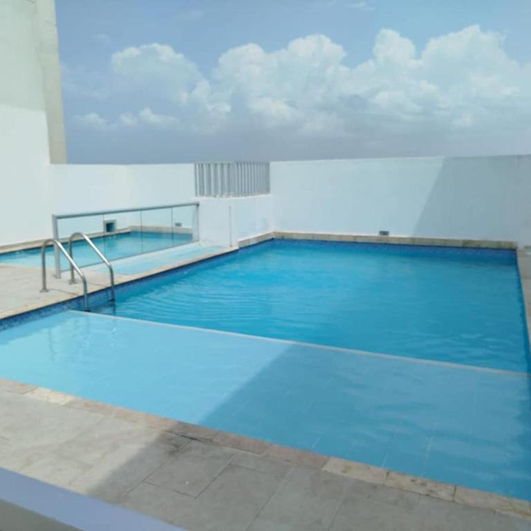 Ciudad Amurallada - Three-Bedroom Apartment - 1