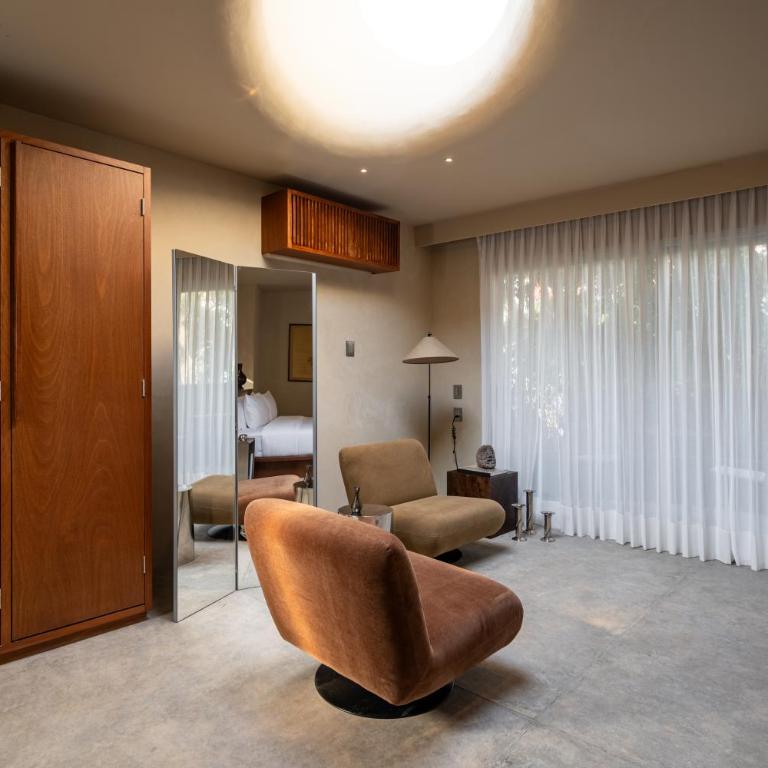 Hotel Oculto - Suite con balcón - 2