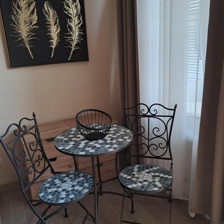 Holiday Home Apartment - One-Bedroom Apartment - 16