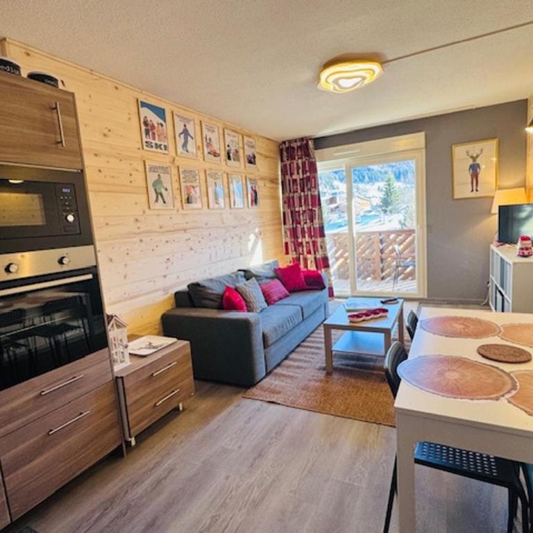 Appartement rénové au centre des 2 Alpes, proche pistes - FR-1-546-65 - Studio - 7