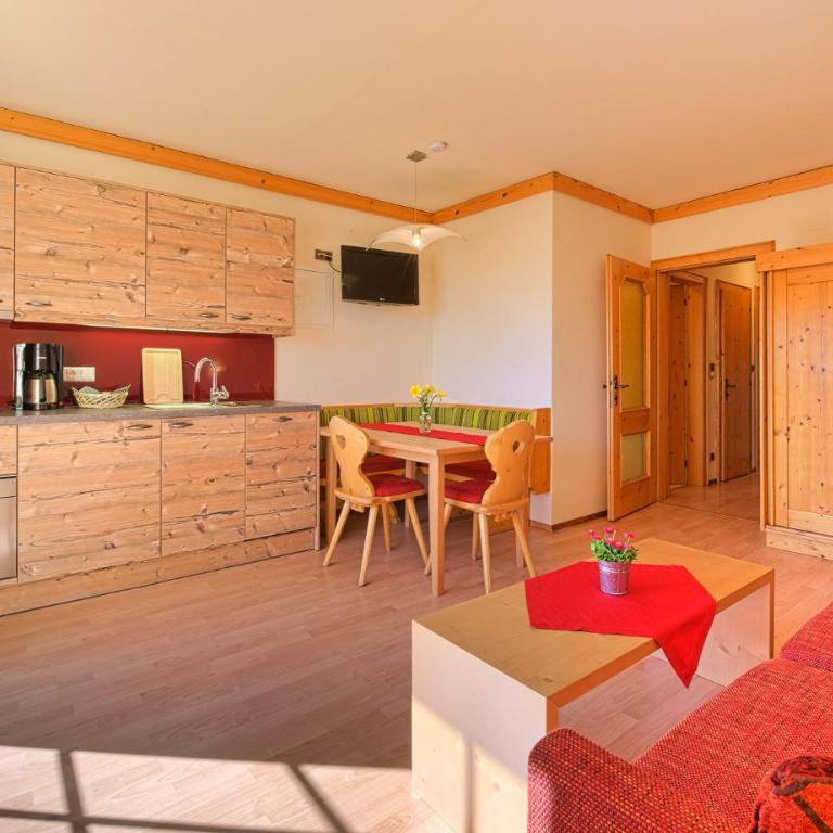 Allesbauer - Familie Preis - Deluxe Apartment - 4