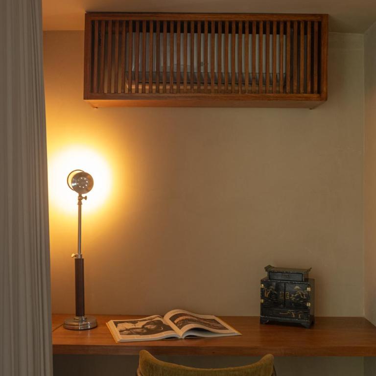 Hotel Oculto - Habitación Deluxe - 1 cama grande - 3