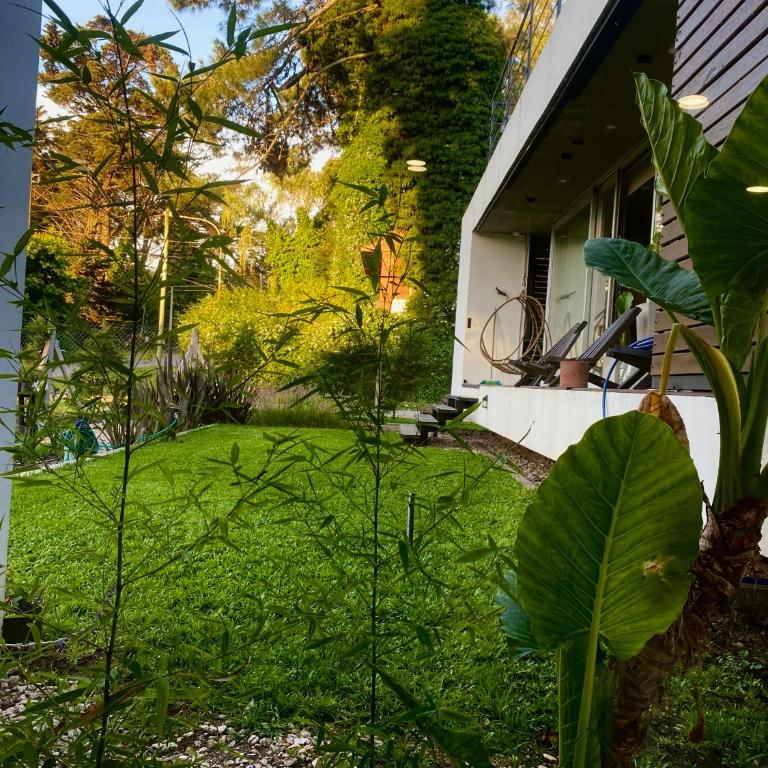 La Casa de los Keikis - Three-Bedroom House - 2