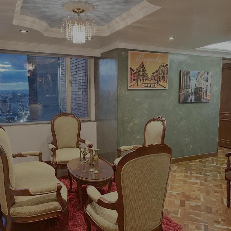 Vintage Loft 2H, Vista Bogotá, Centro Histórico - Two-Bedroom Apartment - 7