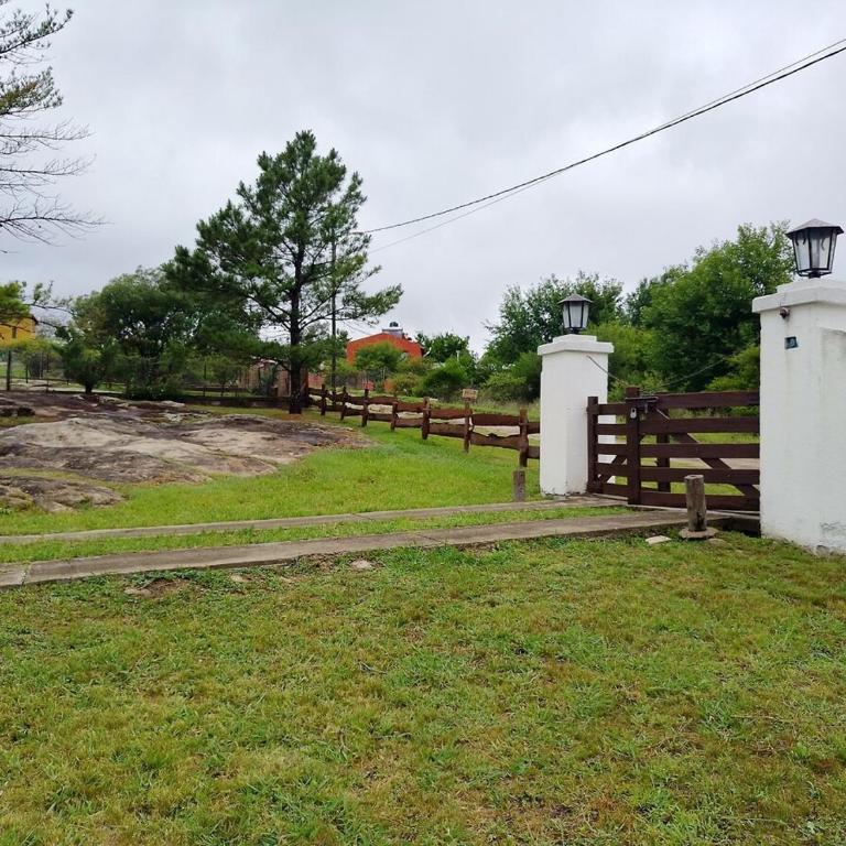 Hermosa propiedad para 8 y 10 personas piscina quincho gran parque - Casa Vacacional de 3 dormitorios - 52