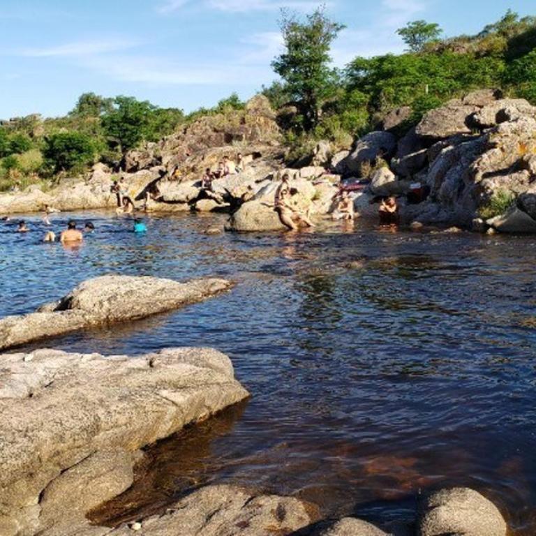 Hermosa propiedad para 8 y 10 personas piscina quincho gran parque - Casa Vacacional de 3 dormitorios - 57
