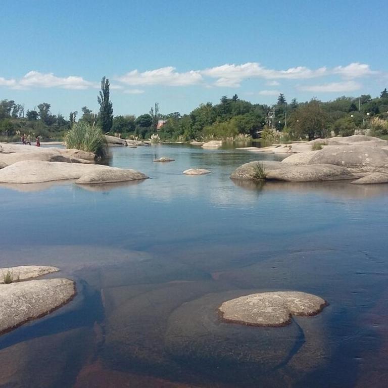 Hermosa propiedad para 8 y 10 personas piscina quincho gran parque - Casa Vacacional de 3 dormitorios - 67