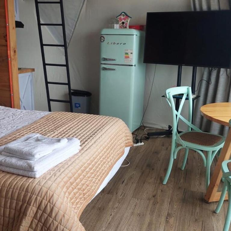 Refuge from much - One-Bedroom Apartment - 9