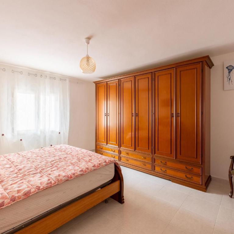 Su due livelli, con aria condizionata - Appartamento con 2 Camere da Letto - 16