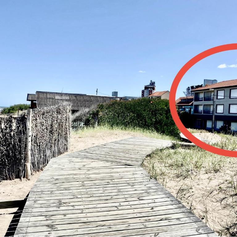 Depto Frente al mar Villa Gesell - One-Bedroom Apartment - 15