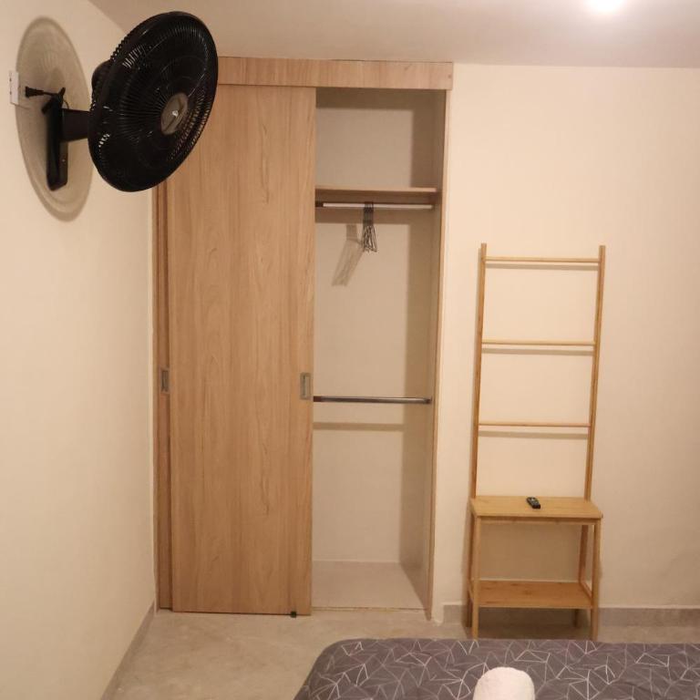 Central Medellín 3BR appartment awe-inspiring Jaguar Mural - Apartamento de 3 dormitorios - 40