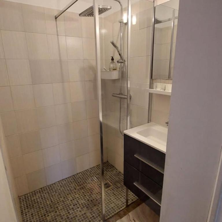 la villa Turquoise a Sanary 250M de la mer clim parking wifi! - Maison 3 Chambres - 34