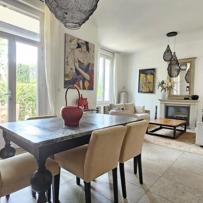 la villa Turquoise a Sanary 250M de la mer clim parking wifi! - Maison 3 Chambres - 53