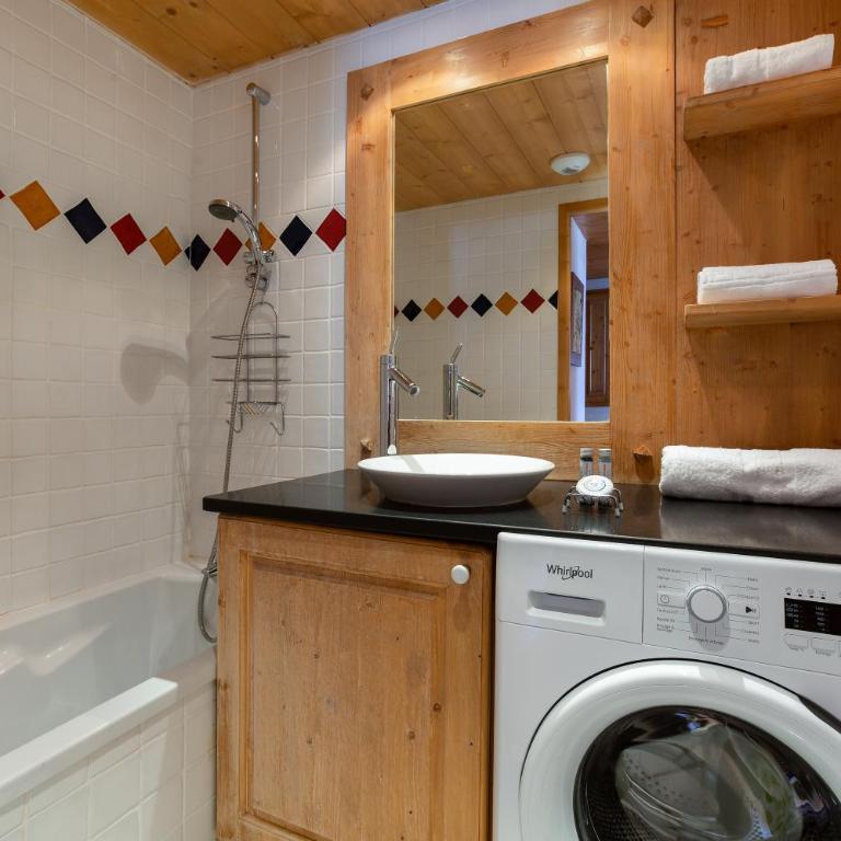 Apt BecD4 Chalet-Style with Parking for 8 - Happy Rentals - Appartement avec Terrasse - 9