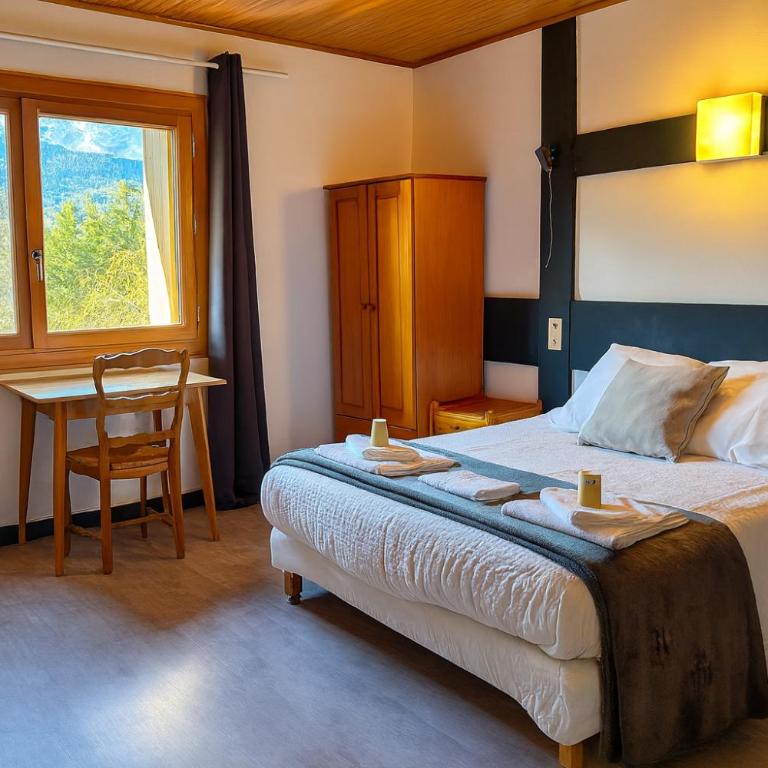 Logis Hôtels La Crémaillère - Chambre Familiale - 4
