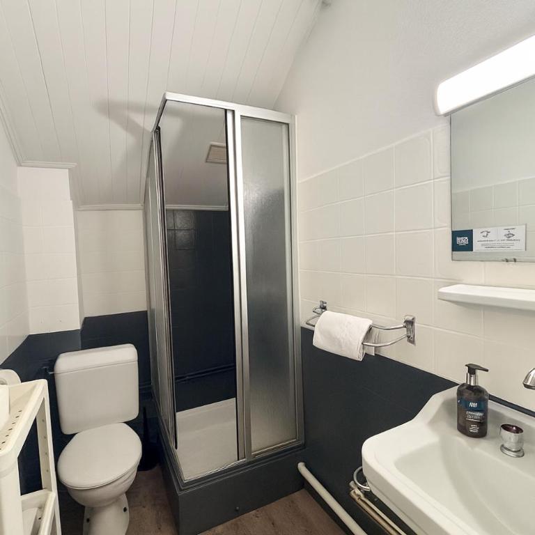 Logis Hôtels La Crémaillère - Chambre Double Standard - 5