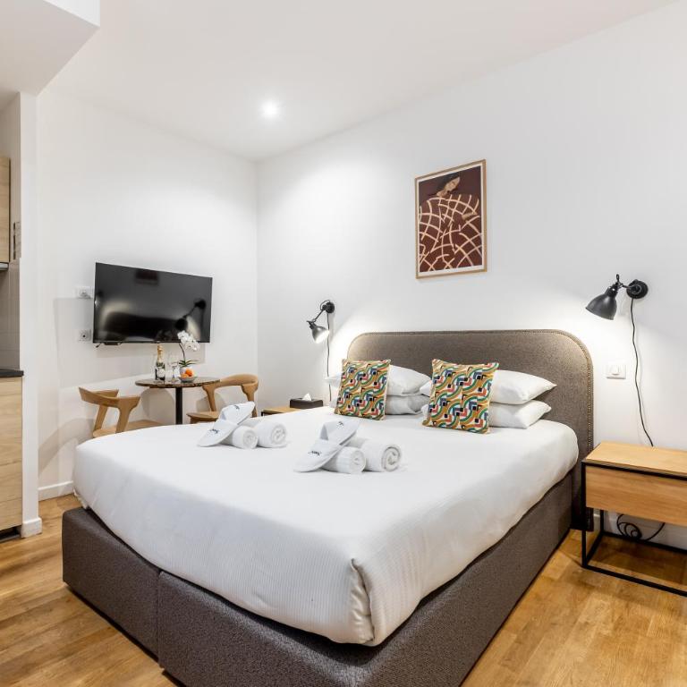 Le Nomad by Sweett - Studio Apartment with Double Bed - Ground Floor - 3