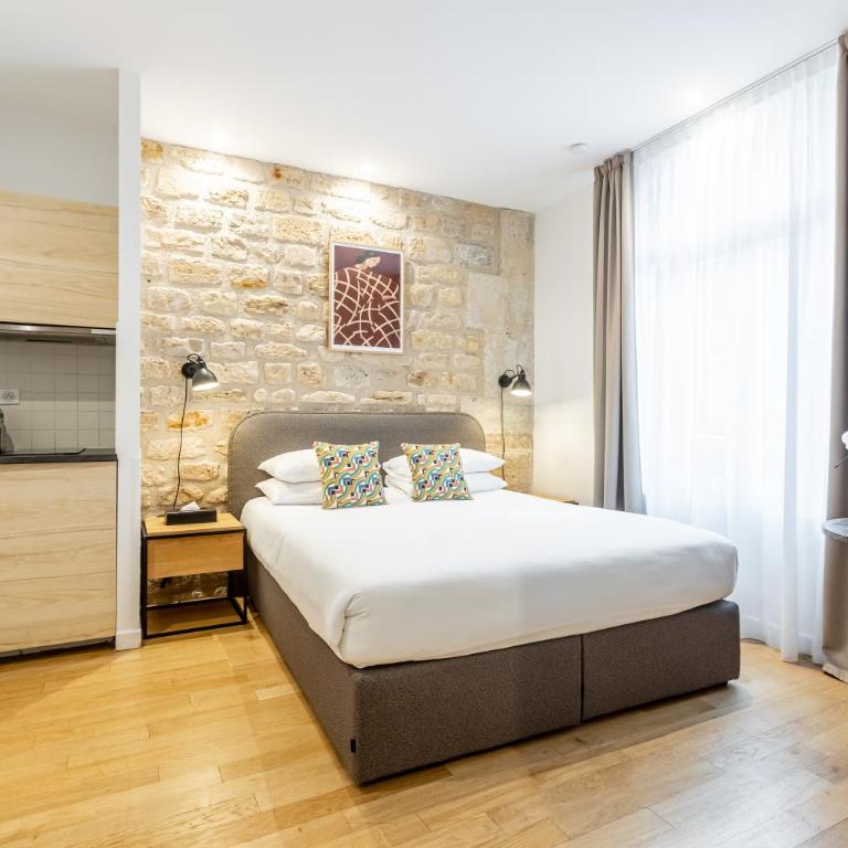 Le Nomad by Sweett - Studio Apartment with Double Bed - Ground Floor - 1