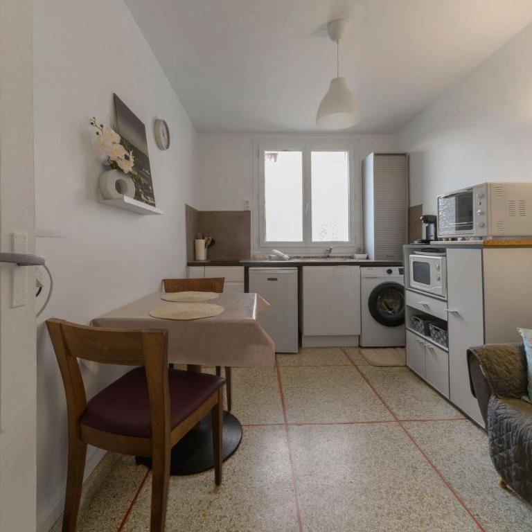 Le Dome - Appartement Cosy en centre ville avec parking - Appartamento con 1 Camera da Letto - 12