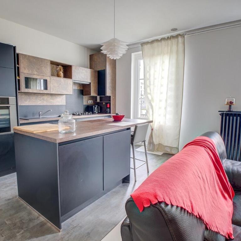 Le bien-être au cœur de la ville confort & vue - Apartment mit 2 Schlafzimmern und Terrasse - 15