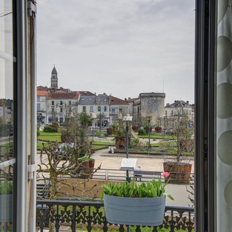 Le bien-être au cœur de la ville confort & vue - Apartment mit 2 Schlafzimmern und Terrasse - 26