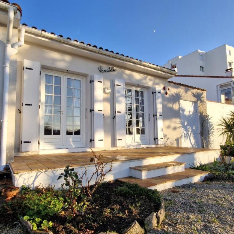 Royan - MAISON VINTAGE avec jardin clos – TOUT CONFORT et authenticité - Casa con 2 Camere da Letto - 23