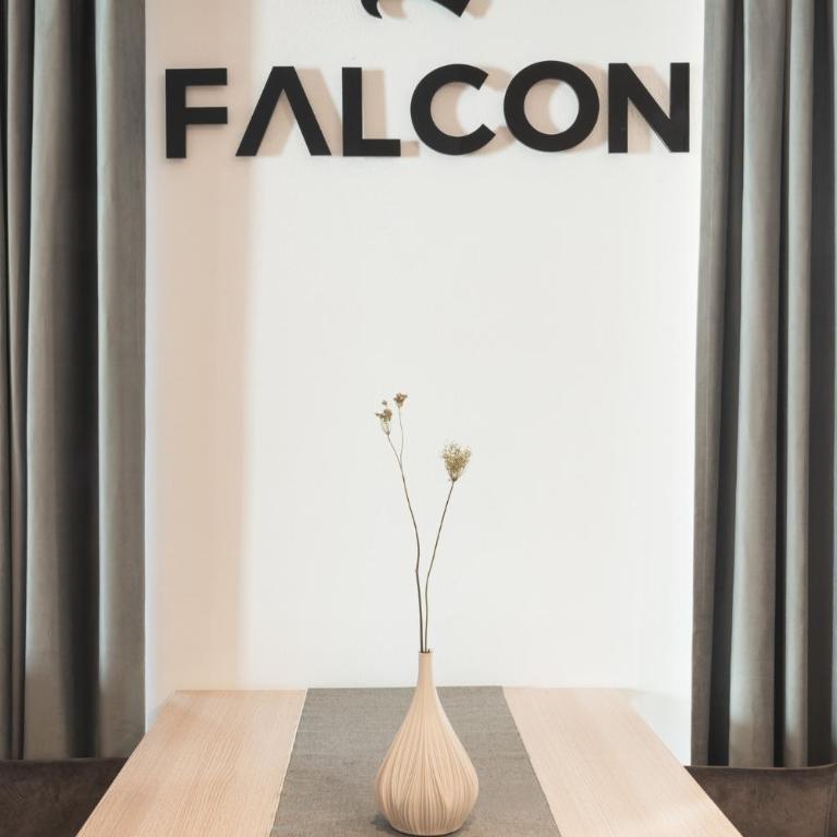 Falcon Suites Pure - Summercard included - Suite mit Terrasse - 4