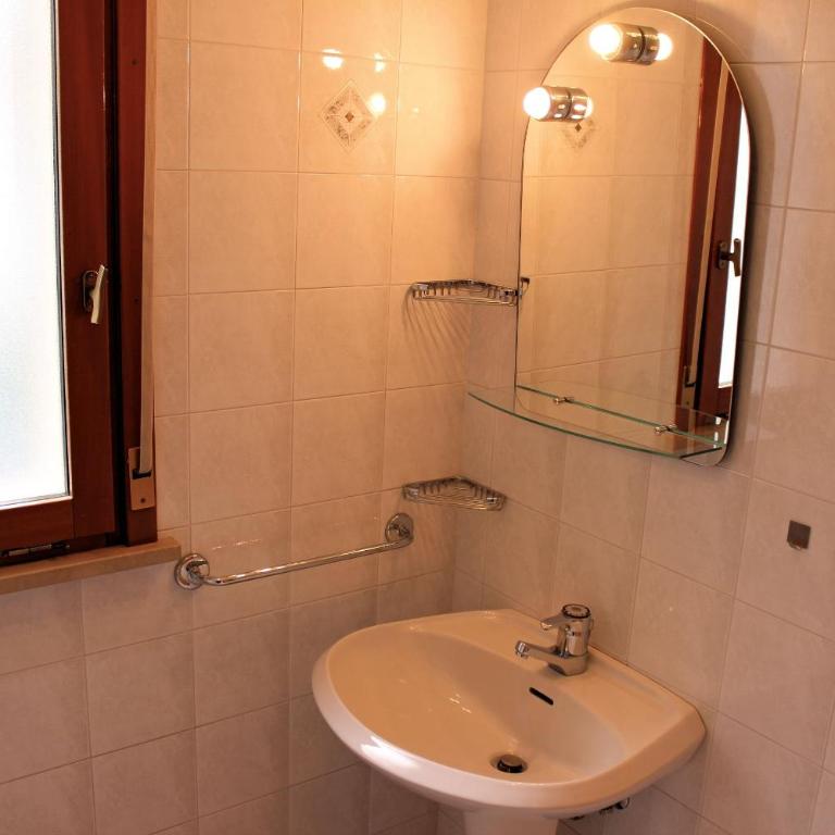 Appartamenti Rosanna - Appartamento con 1 Camera da Letto (4 Adulti) - 13