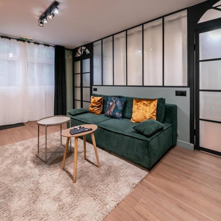 Duchesse flat PARIS center lovely place B2 - Appartement - Rez-de-Chaussée - 36