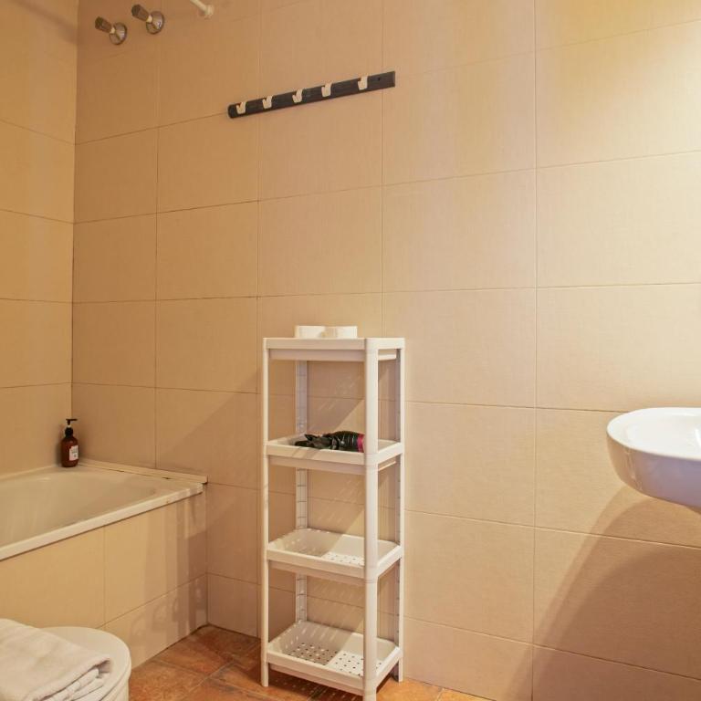 Heaven With a Garden at Las Ramblas - Three-Bedroom Apartment - 16