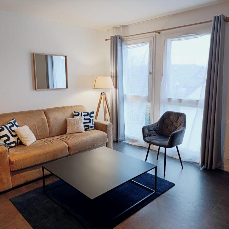 Coeur Courrouze - Appartement 2 chambres avec parking - Two-Bedroom Apartment - 5