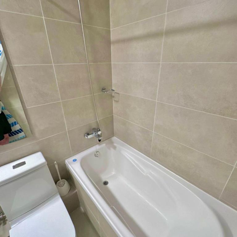 Pucón CENTRO, a pasos del Casino ENJOY, VISTA al VOLCÁN, Departamento NUEVO, Aire Acondicionado, Camas y Plumones ROSEN, 2 Dorm, 2 Baños, 1 Estacionamiento Subterráneo, Terraza, Wifi Alta Velocidad, Ascensor, a pasos de la PLAYA y el LAGO - Two-Bedroom Apartment - 13