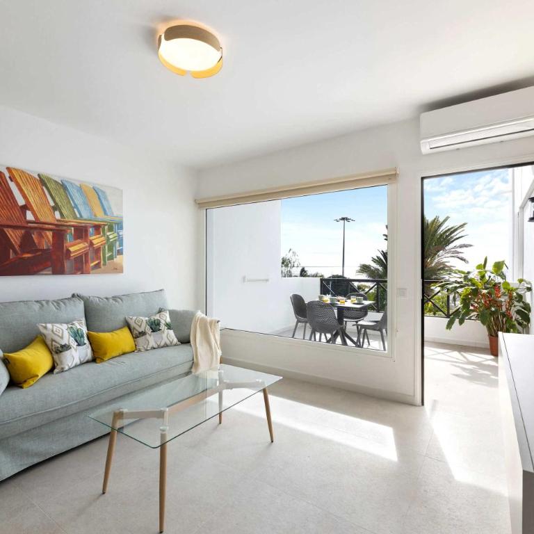 Tabaybas 7 Beachfront Pool Sea Views by Bayside - Apartment - 7