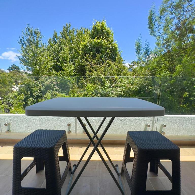 Pucón CENTRO, a pasos del Casino ENJOY, VISTA al VOLCÁN, Departamento NUEVO, Aire Acondicionado, Camas y Plumones ROSEN, 2 Dorm, 2 Baños, 1 Estacionamiento Subterráneo, Terraza, Wifi Alta Velocidad, Ascensor, a pasos de la PLAYA y el LAGO - Two-Bedroom Apartment - 9