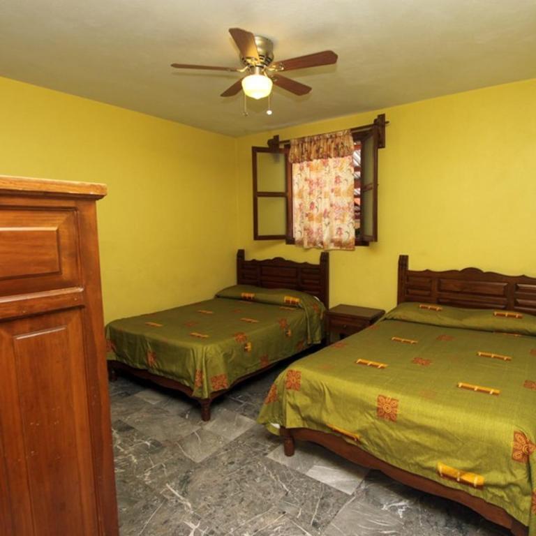 Hotel Camino de Villaseca - Quadruple Room - 2