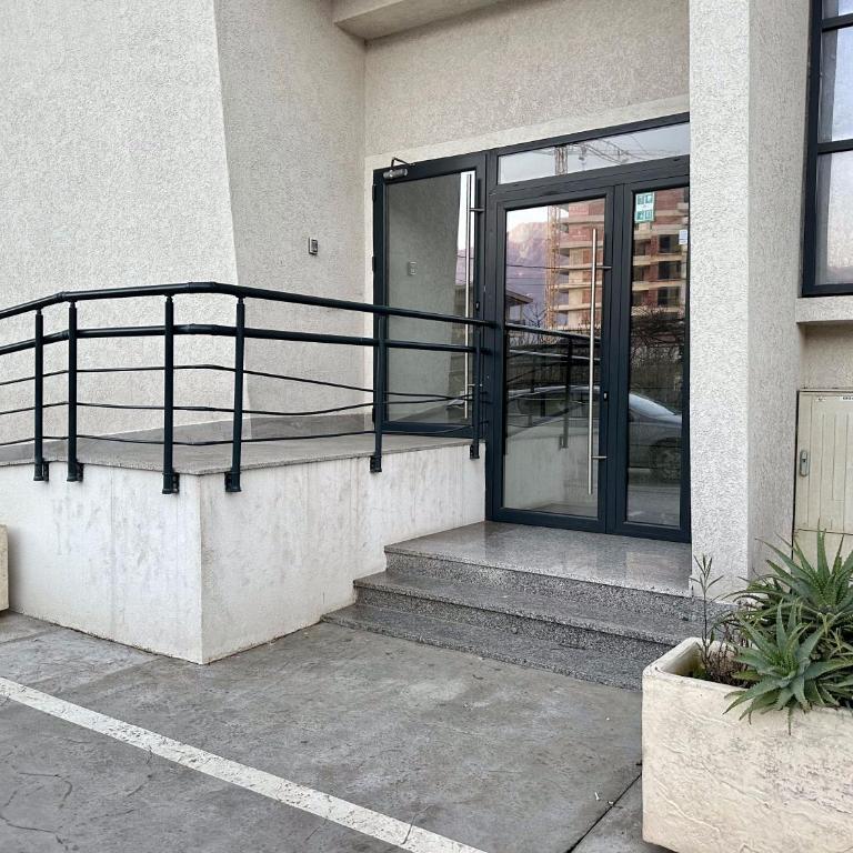 Alula Apartments - One-Bedroom Apartment - 18