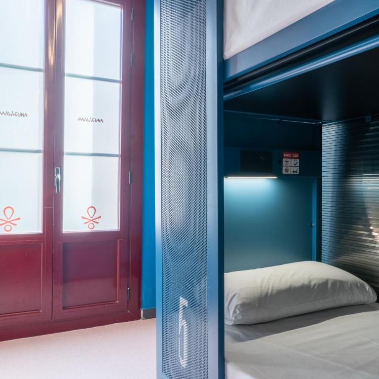 Malacuna Barcelona - Bed in 10 Beds Mixed Room with Shared Bathroom. - 8