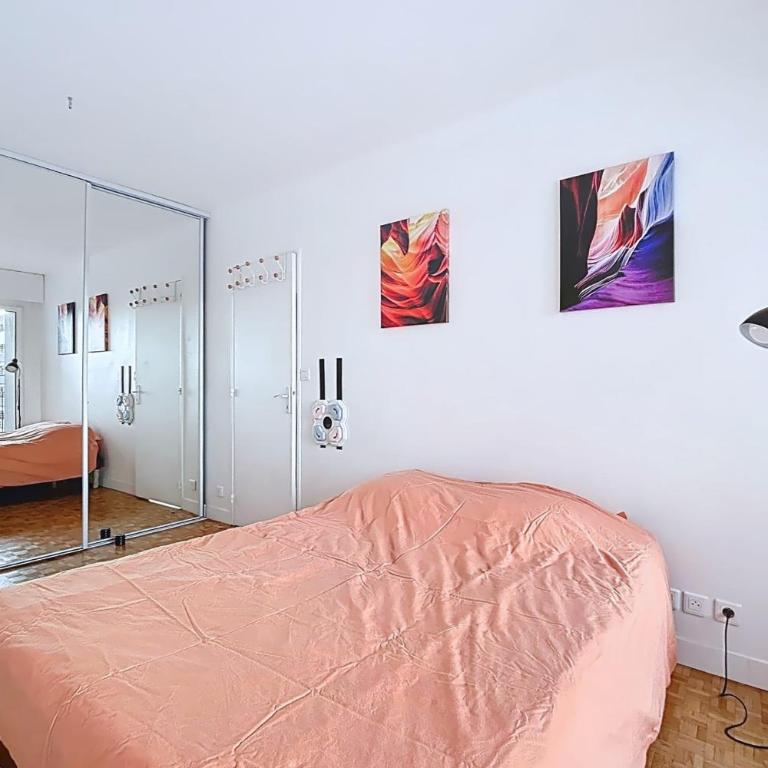 Bright family apartment near Nation - Apartment - 7