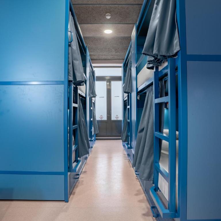 Malacuna Barcelona - Bed in 8 Beds Room with Private Bathroom and AirC - 3